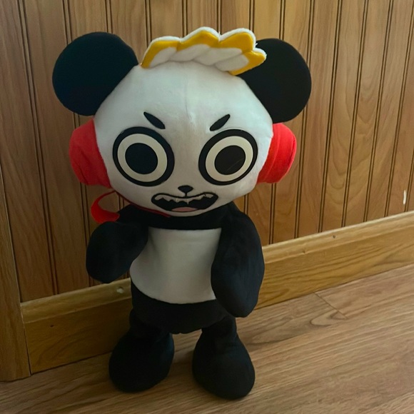 Ryan's World Combobunga Panda Feature Plush - Picture 5 of 5
